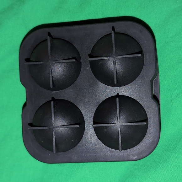 Silicone Sphere Ice Tray of 4 Black - Picture 6 of 6